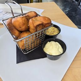 Pretzel Bites