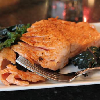 Diane's Market Kitchen - Perfectly Cooked Salmon (picture courtesy SJK) - Cooking Schools Near Me - Seattle, Washington