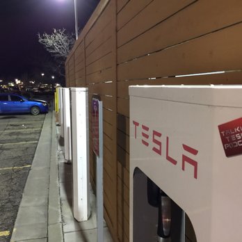 Tesla Supercharger Grand Junction - Looks like something entertaining to listen to... - EV Charging Stations Near Me - Grand Junction, Colorado Tesla Supercharger Grand Junction - Looks like something entertaining to listen to... - EV Charging Stations Near Me - Grand Junction, Colorado