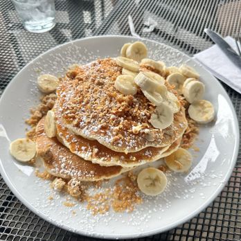 Wildberry Pancakes and Cafe - Banana Coconut Cream Pie Pancakes - Pancakes Near Me - Chicago, Illinois Wildberry Pancakes and Cafe - Banana Coconut Cream Pie Pancakes - Pancakes Near Me - Chicago, Illinois