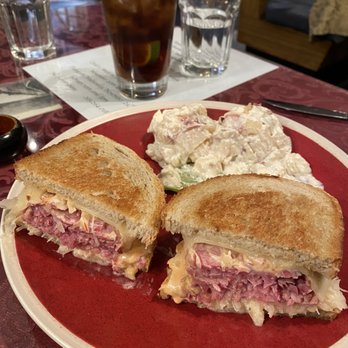 Rathskeller Restaurant & Bar - Corned Beef Ruben - New American Near Me - Southbury, Connecticut Rathskeller Restaurant & Bar - Corned Beef Ruben - New American Near Me - Southbury, Connecticut