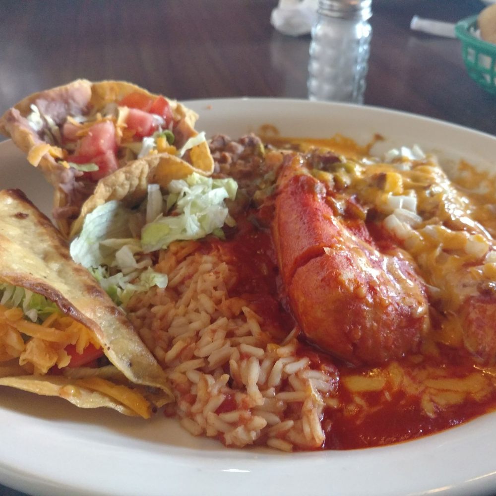 Mr. Maesta's Cafe - Combo plate - New American Near Me - Holbrook, Arizona Mr. Maesta's Cafe - Combo plate - New American Near Me - Holbrook, Arizona