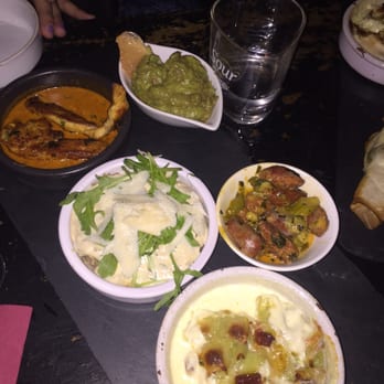 Les 36 Corneil - Chicken to the left and ravioli to the right - Tapas/Small Plates Near Me - Paris, 75