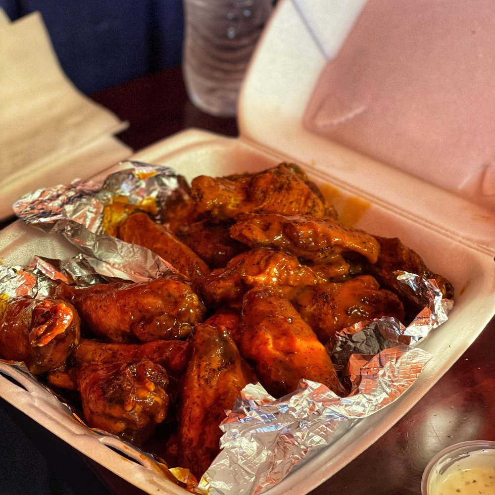 DMAC N WINGS Updated September 2024 192 Photos & 249 Reviews 635