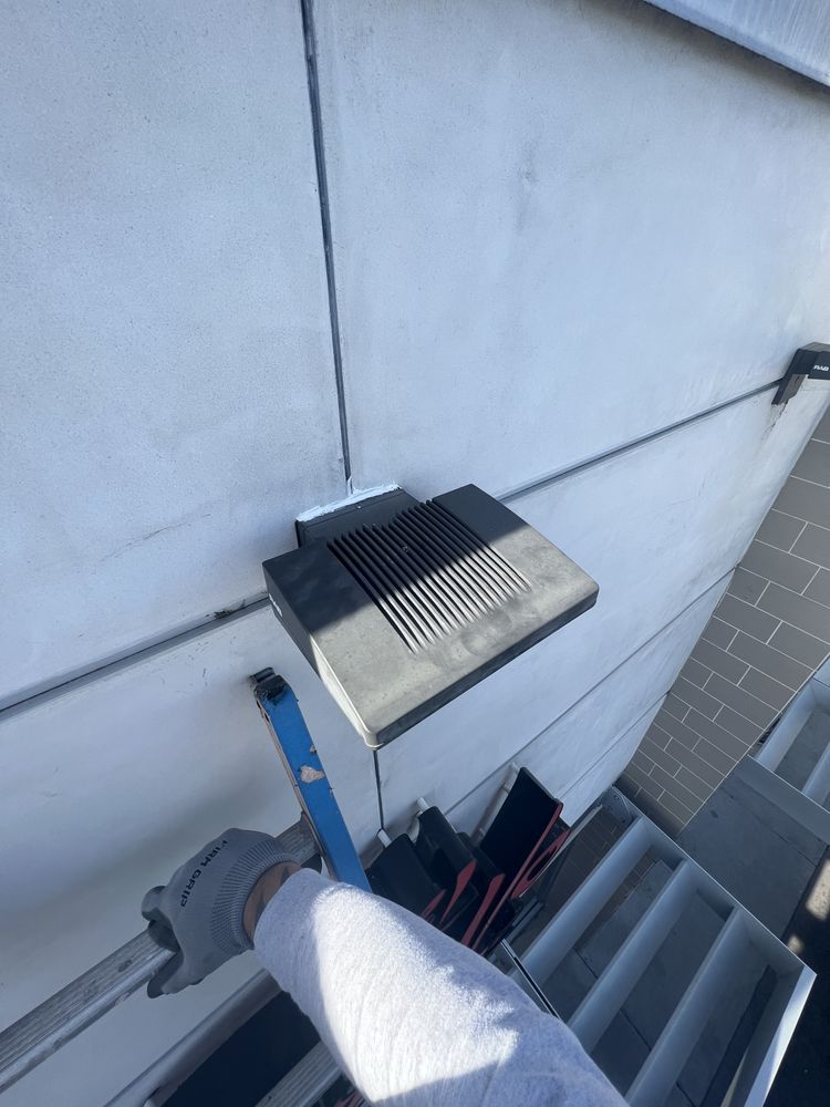 Slide of The Home Repair Handyman