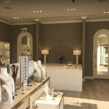 Kendra Scott - Jewelry Near Me - Omaha, Nebraska Kendra Scott - Jewelry Near Me - Omaha, Nebraska