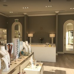 Kendra Scott
