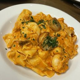 Lobster shrimp scallop pasta Lobster shrimp scallop pasta