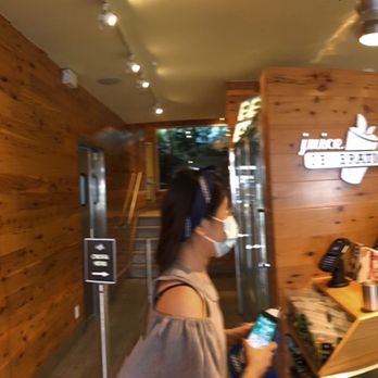 Juice Generation - Juice Bars & Smoothies Near Me - Williamsburg, New York
