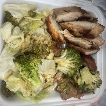 Panda Express - This is the dry either lettuce or cabbage - Chinese Near Me - Alexandria, Louisiana