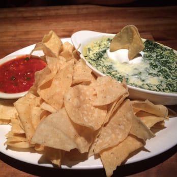 Cheddar's Scratch Kitchen - Spinach dip - American Near Me - Jonesboro, Arkansas