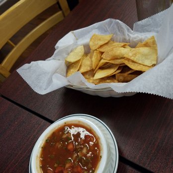 Kiosko Diner Authentic Mexican Food - Homemade chips and salsa when you 1st sit down - Mexican Near Me - Bridgeport, Connecticut Kiosko Diner Authentic Mexican Food - Homemade chips and salsa when you 1st sit down - Mexican Near Me - Bridgeport, Connecticut
