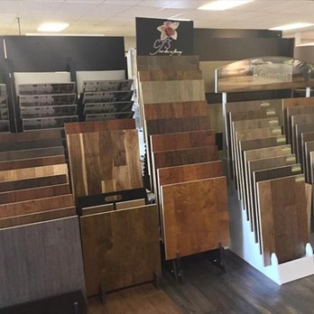 Moore's Floor Covering - a variety of hardwood flooring samples - Carpeting Near Me - Goodlettsville, Tennessee Moore's Floor Covering - a variety of hardwood flooring samples - Carpeting Near Me - Goodlettsville, Tennessee