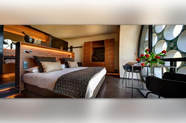 Cava & Hotel Mastinell by null