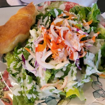 Pinocchio's - Side salad - Italian Near Me - Longmont, Colorado