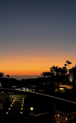 AVEO Table + Bar by null