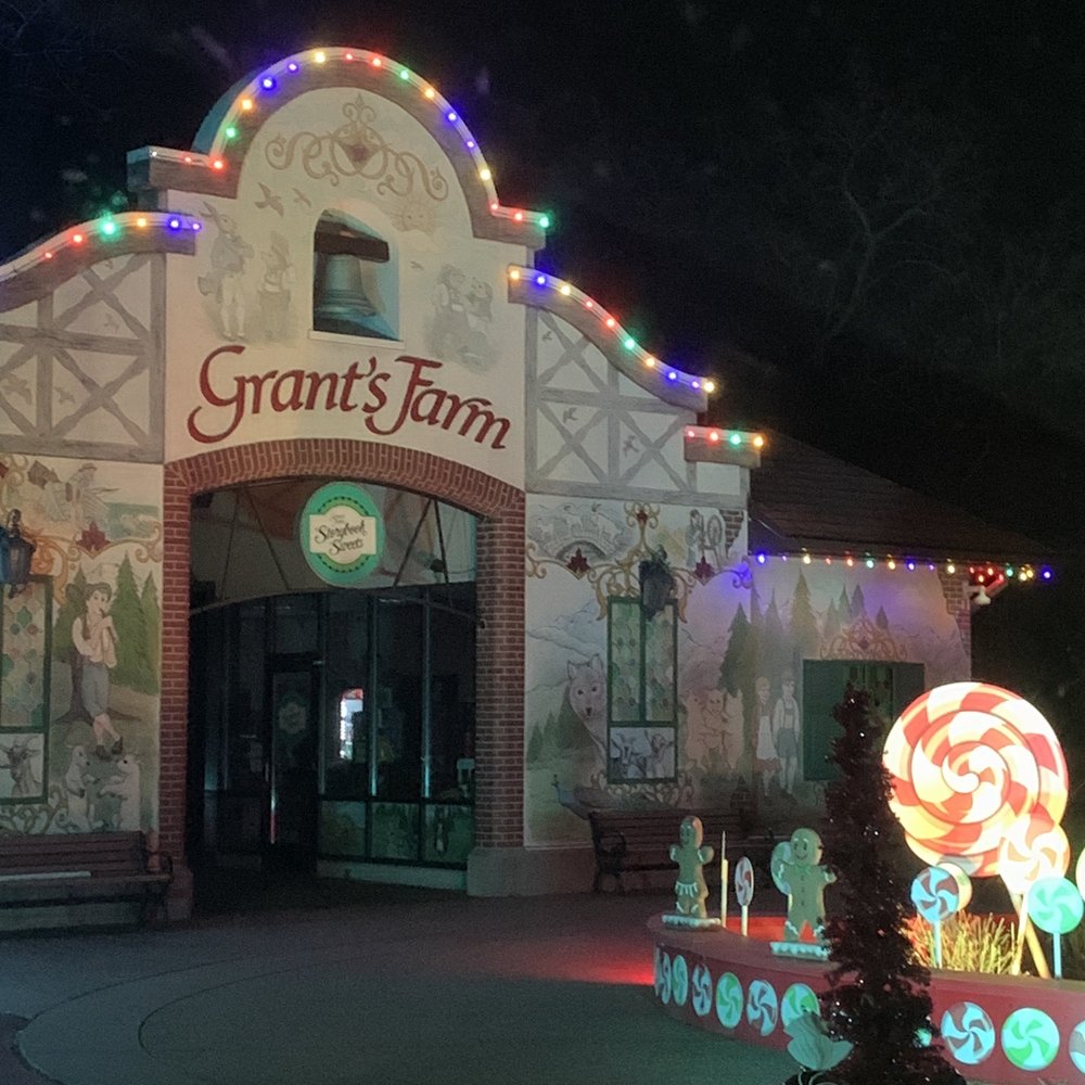 Grant's Farm - Entrance - Attraction Farms Near Me - St. Louis, Missouri