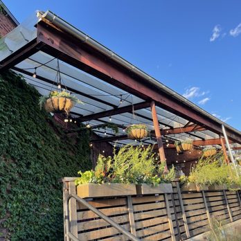 Dedalus Wine - Beer, Wine & Spirits Near Me - Burlington, Vermont