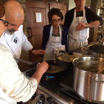 Torre del Tartufo - Cooking class. Fabulous. Under the Tuscan sun. Do this - Cooking Schools Near Me - Chiaveretto, Arkansas Torre del Tartufo - Cooking class. Fabulous. Under the Tuscan sun. Do this - Cooking Schools Near Me - Chiaveretto, Arkansas