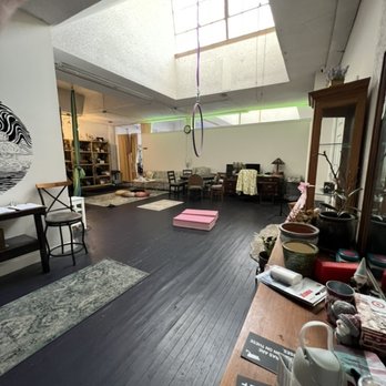 SABBATH CIRCLE - Pole Dancing Classes Near Me - Los Angeles, California