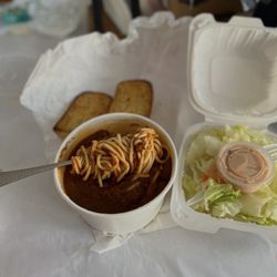 Haus of Pizza - Spaghetti Dinner -- With Meat Sauce, Garlic Bread & A Side Salad