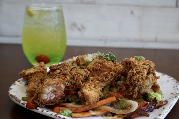 Savvy Bistro and Bar by null