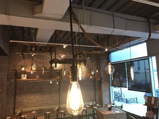 Ugu Kissa 五谷喫茶 by null