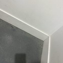 Uptown Cheapskate - Dirty rooms!
