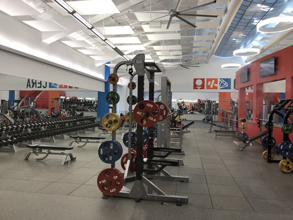 CERA CORPORATE EMPLOYEES RECREATION ASSOCIATION 14 Photos 3300