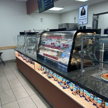 Summit House Restaurant - Donuts Near Me