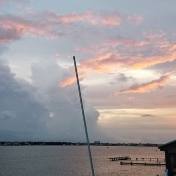 Barge 295 - Sunset from the bar deck - Gastropubs Near Me - Seabrook, Texas Barge 295 - Sunset from the bar deck - Gastropubs Near Me - Seabrook, Texas