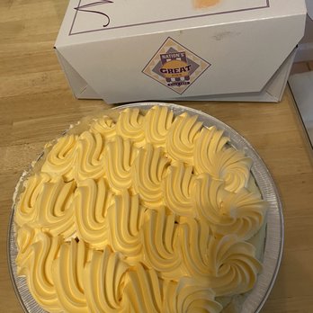 Nation's Giant Hamburgers - PEACHES AND CREME PIE (WHOLE) - Breakfast & Brunch Near Me - Napa, California Nation's Giant Hamburgers - PEACHES AND CREME PIE (WHOLE) - Breakfast & Brunch Near Me - Napa, California