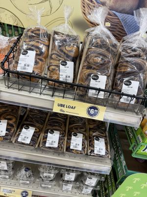 Seafood City by null