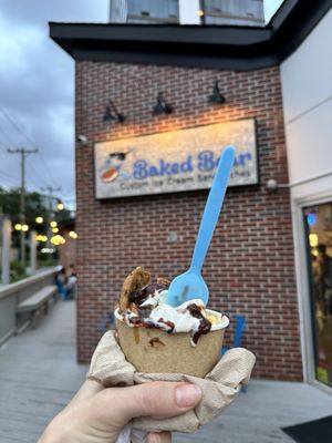 The Baked Bear by null