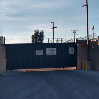 Southside Towing - Tow yard gate - Towing Near Me - Costa Mesa, California Southside Towing - Tow yard gate - Towing Near Me - Costa Mesa, California