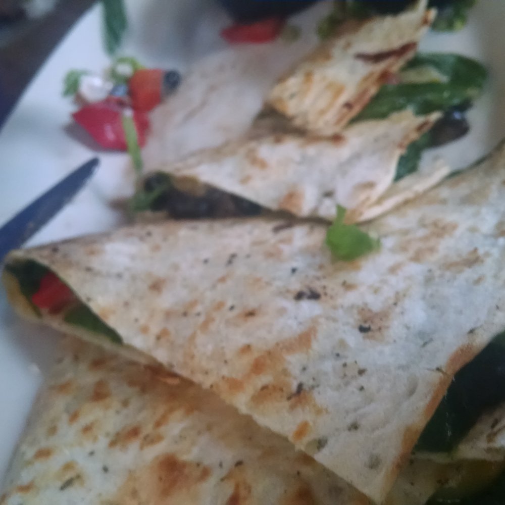 Murphy's Law Irish Pub - Black bean and spinach qeusadilla - Irish Pub Near Me - Rochester, New York