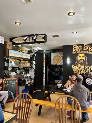BIG B'S Soup & Grilled Cheese by null