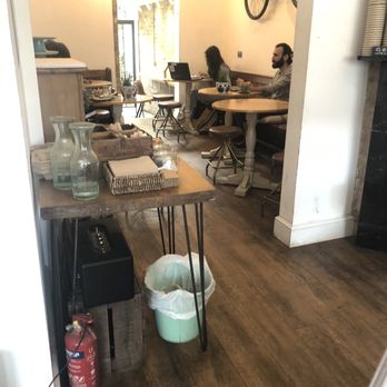 Barefoot - Sitting area - Bakeries Near Me - Oxford, OXF Barefoot - Sitting area - Bakeries Near Me - Oxford, OXF