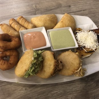 La Vinotinto Restaurant - La Vinotinto Mixto - Venezuelan Near Me - Myrtle Beach, South Carolina La Vinotinto Restaurant - La Vinotinto Mixto - Venezuelan Near Me - Myrtle Beach, South Carolina