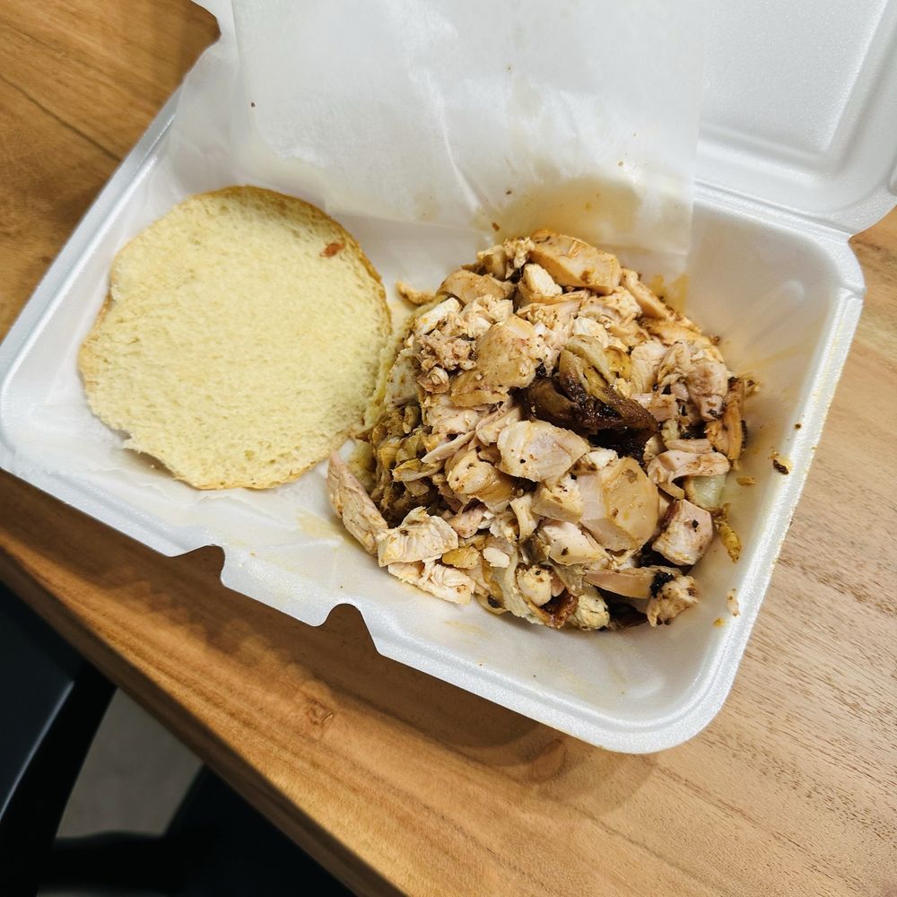 Rack City Ribz - Pulled chicken sandwich - Caterers Near Me - Gibsonton, Florida
