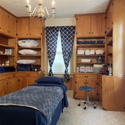 Healing Hands Therapeutic massage - Treatment room