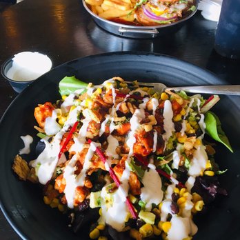 Corner Grill - Santa Fe Chicken Salad and KBBQ Burger - New American Near Me - Tujunga, California
