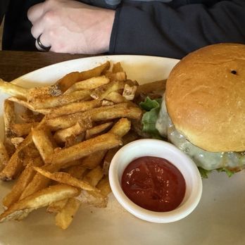 Trali Irish Pub & Restaurant - The General Burger - Pubs Near Me - Raleigh, North Carolina Trali Irish Pub & Restaurant - The General Burger - Pubs Near Me - Raleigh, North Carolina