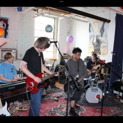 The Drum Den - We offer lessons in drums, piano, guitar, ukulele, bass, saxophone, clarinet, flute, and group band classes. Register on our website.