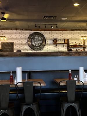 Chubby’s Burgers by null