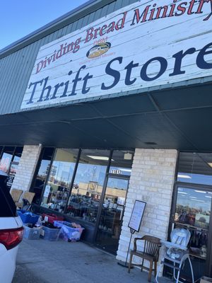 Dividing Bread Ministry