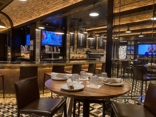 Night Shift Brewing Kitchen & Tap by null