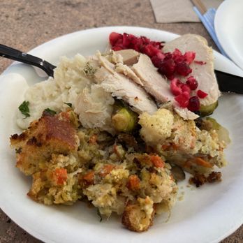 Urban Plates - This is the yummy Thanksgiving food (mashed potatoes, stuffings, and turkey w/ cranberry sauce - New American Near Me - Irvine, California Urban Plates - This is the yummy Thanksgiving food (mashed potatoes, stuffings, and turkey w/ cranberry sauce - New American Near Me - Irvine, California