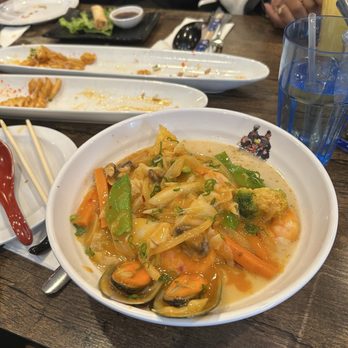 Noodle House - Go - Asian Fusion Near Me - Chalfont, Pennsylvania