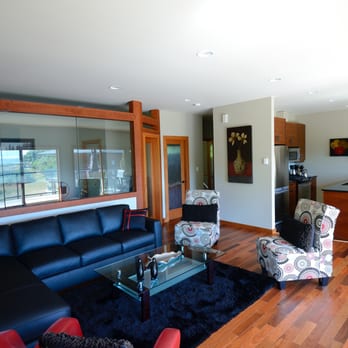 Points West Oceanfront Resort - Ocean Point Suite - Resorts Near Me - Sooke, British Columbia